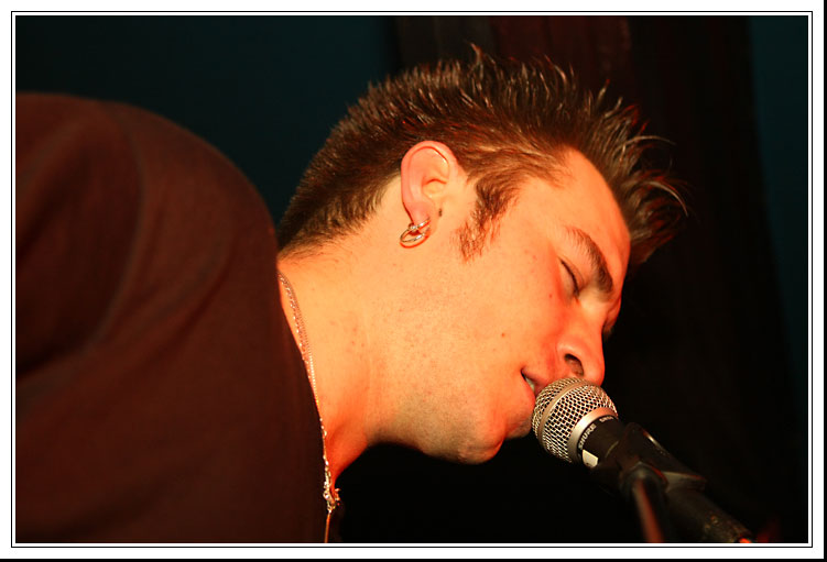 273E7990.jpg