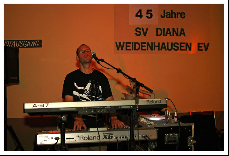 273E7204.jpg